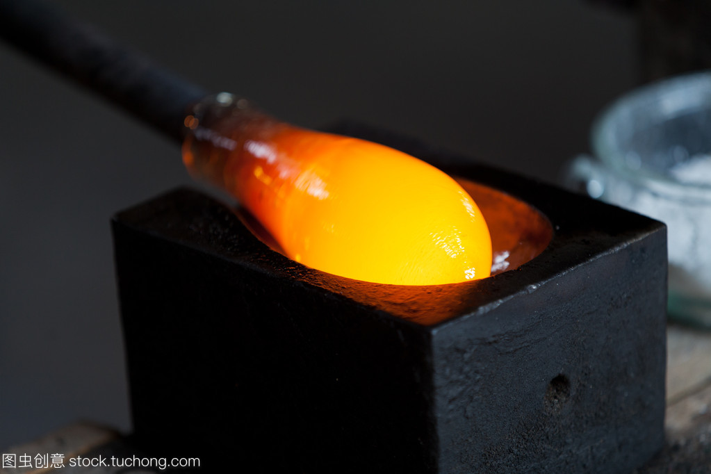 玻璃鼓風(fēng)機(jī)匠心獨(dú)運(yùn) 打造專屬產(chǎn)品代理新篇章